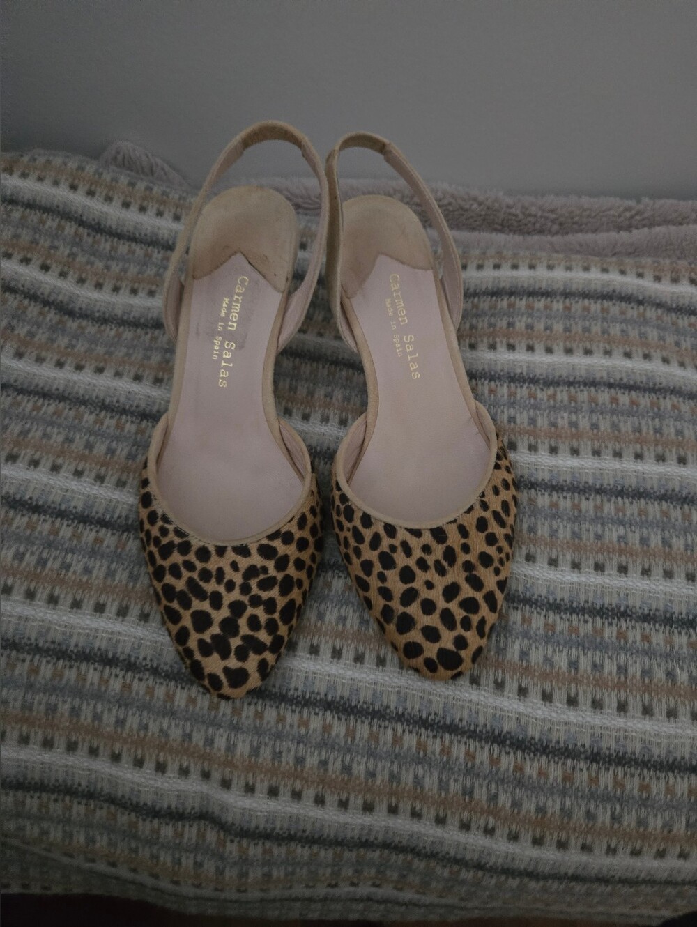 ⚡️ CARMEN SALAS Anthropologie leopard calf hair sling back heels SIZE 38